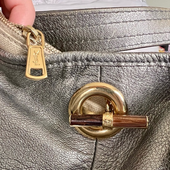 Yves Saint Laurent — Vintage Rive Gauche Capri Leather Bag - Picture 3 of 10